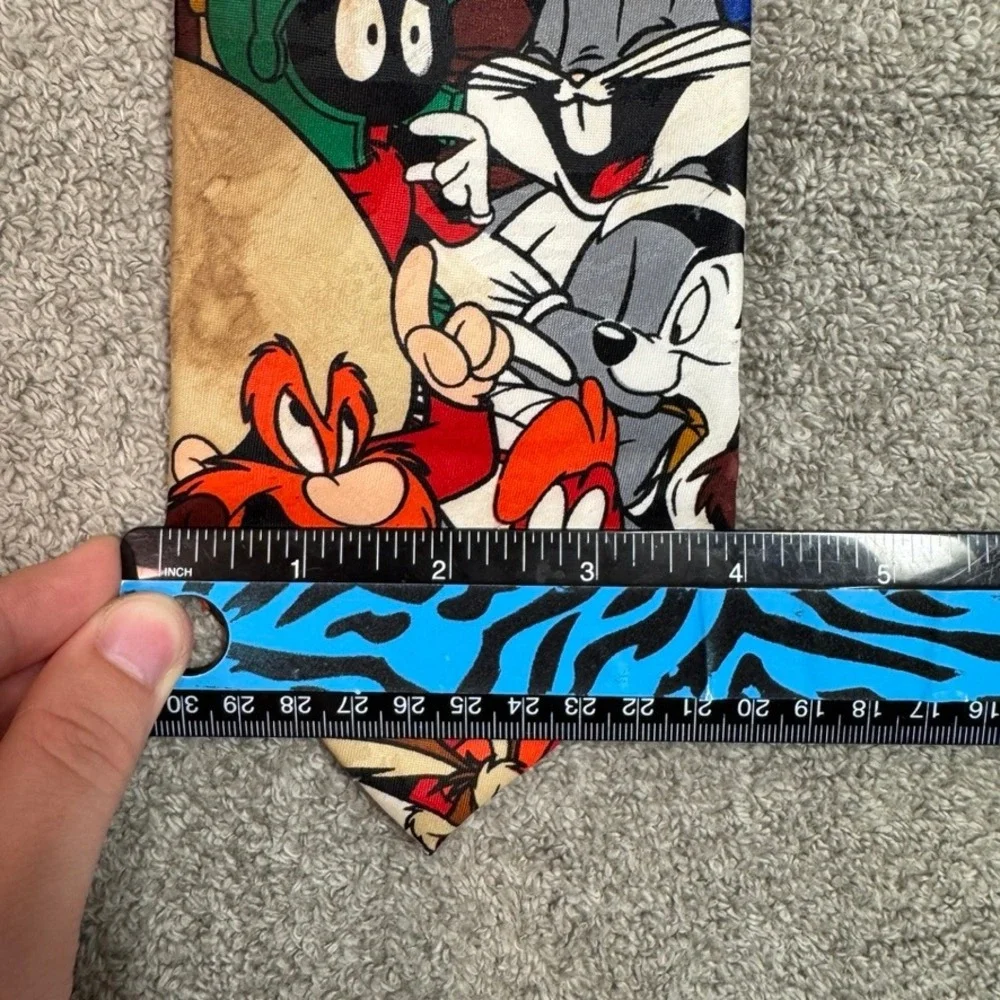 Vintage 1997 Looney Tunes Character Print Tie Bugs Bunny Daffy Duck 90s Retro